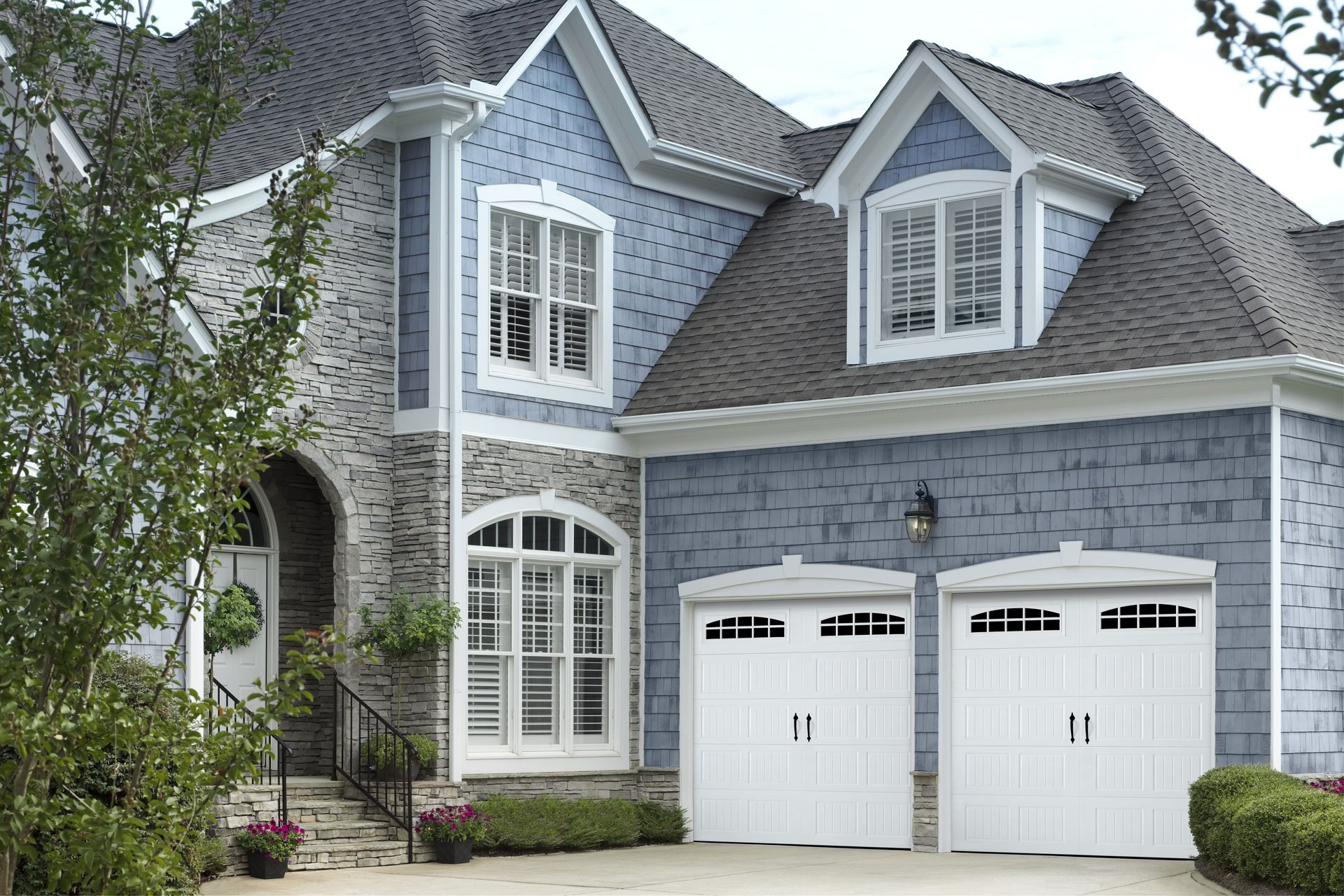 Flush Metal garage door
